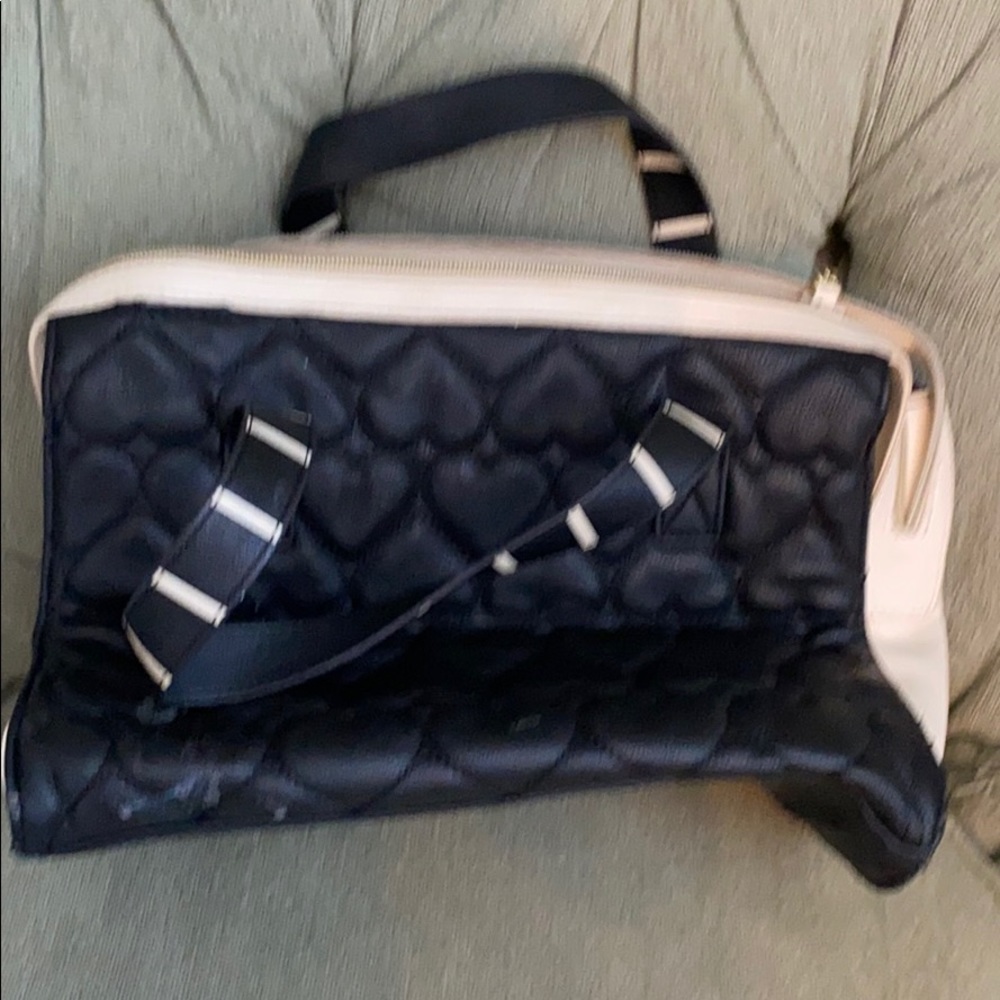 Handbag - Picture 2 of 3